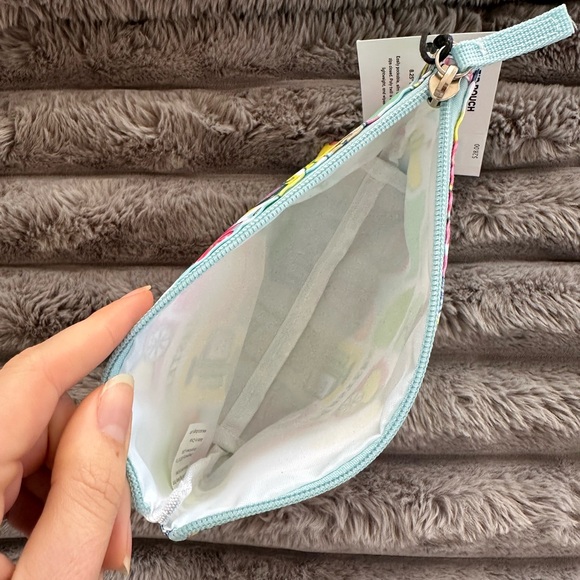 Masters Tournament Women's Scout Multicolor Cosmetic Bag - Picture 5 of 5